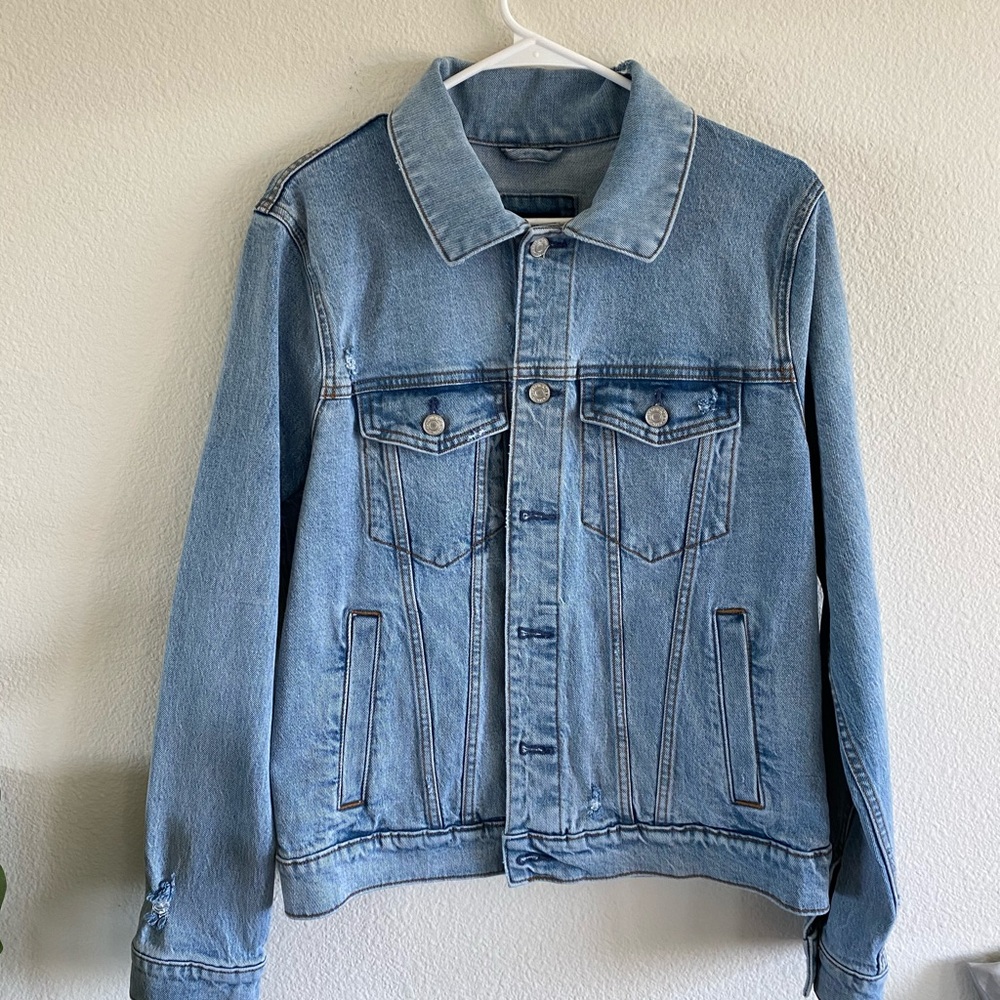 No rips or stains like new